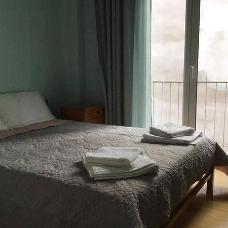 Cozy Apartment In The Heart Of Афины Экстерьер фото